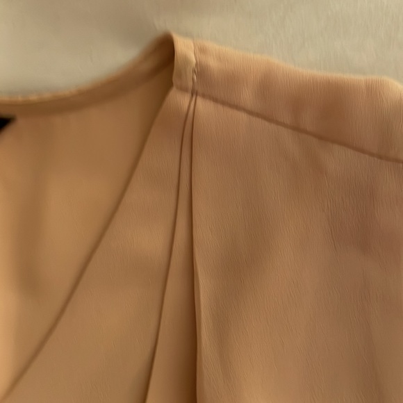 Banana Republic capped sleeve top - Picture 3 of 5